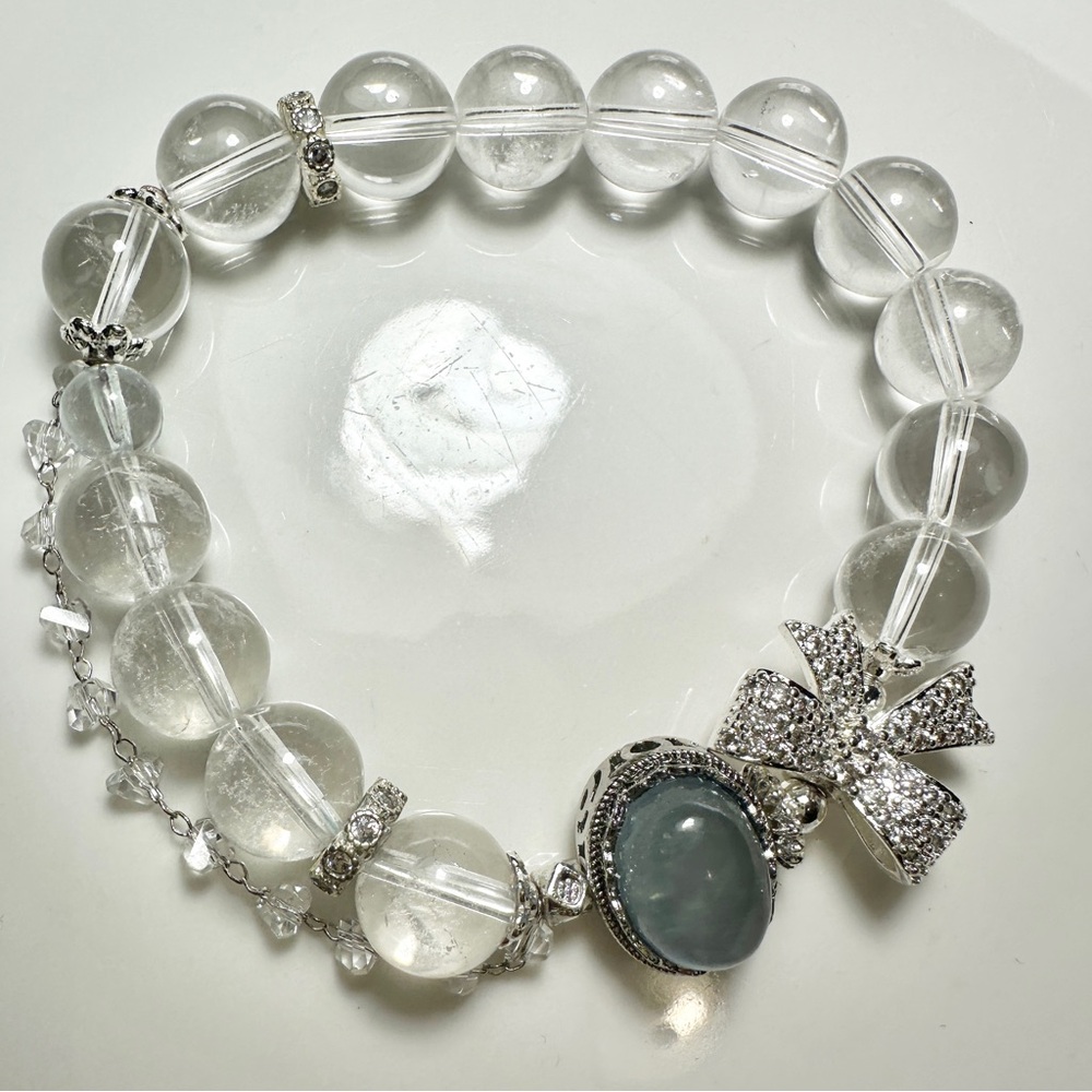 Elegant Silver and White Beaded Bracelet